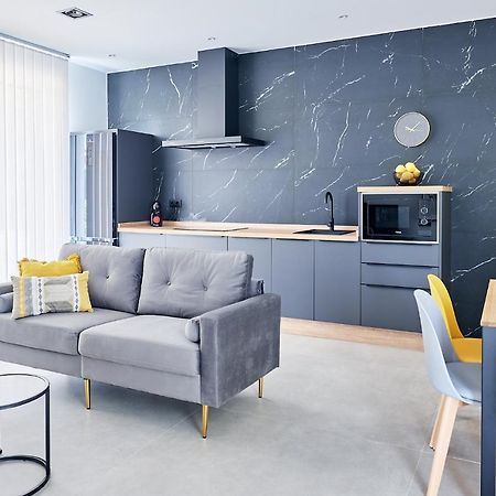 9 Nidos Centrica Suites - Nuevo بلاسينثيا المظهر الخارجي الصورة