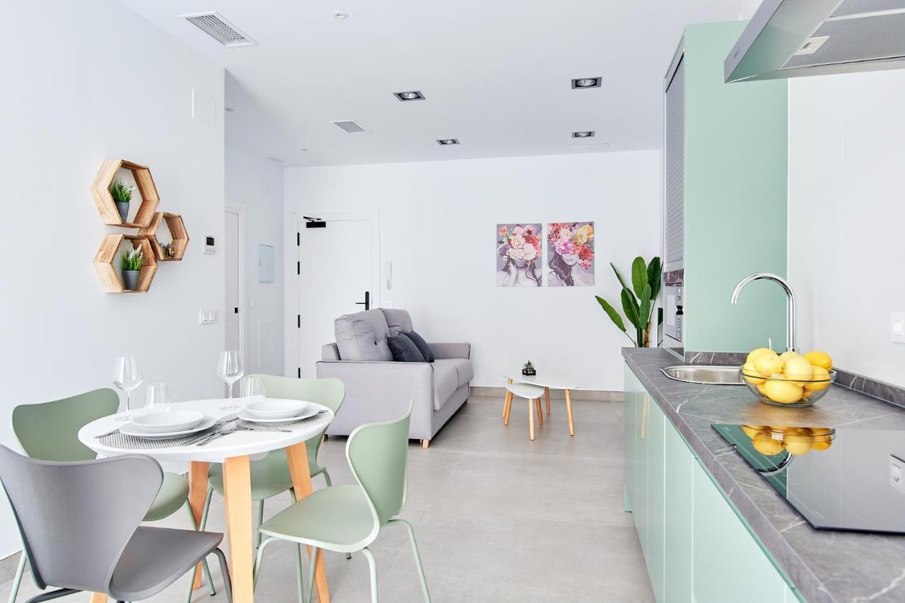 9 Nidos Centrica Suites - Nuevo بلاسينثيا الغرفة الصورة
