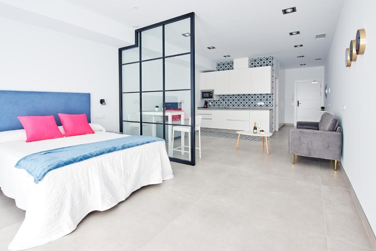 9 Nidos Centrica Suites - Nuevo بلاسينثيا المظهر الخارجي الصورة